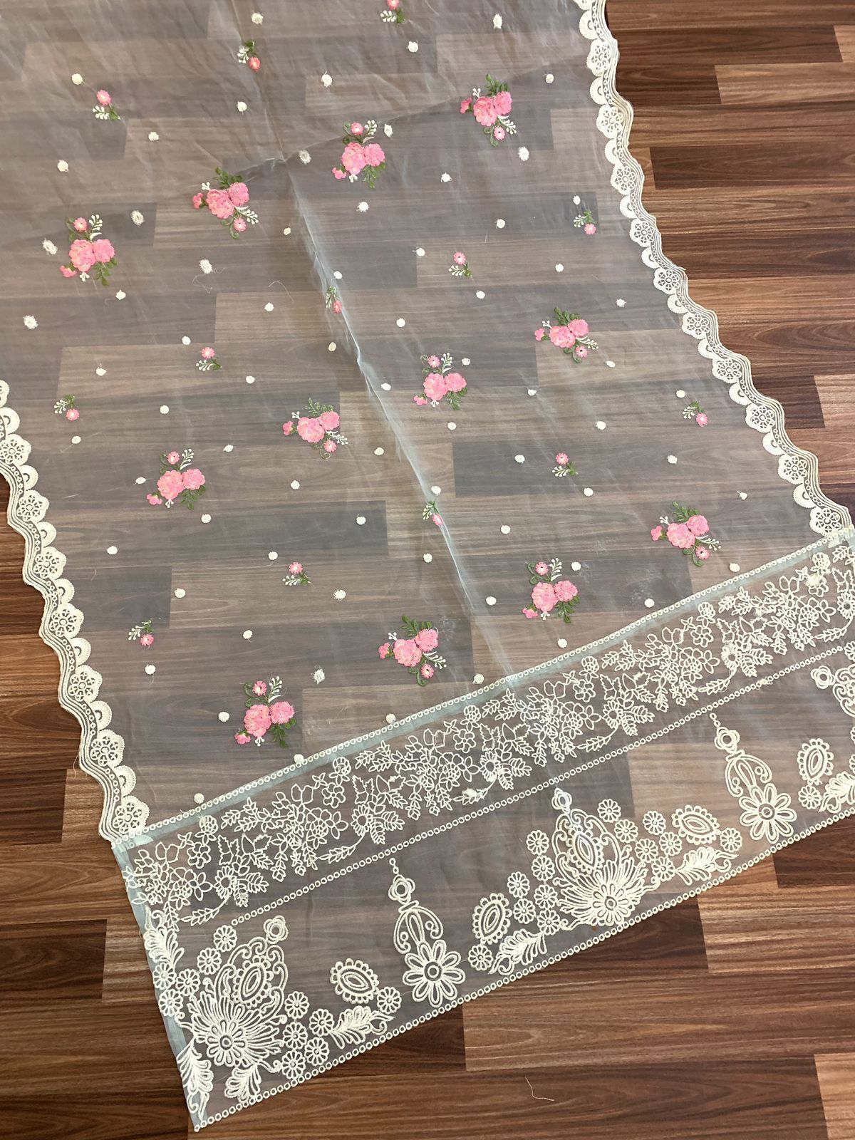 BIN ILYAS – Luxury Chickenkari Collection