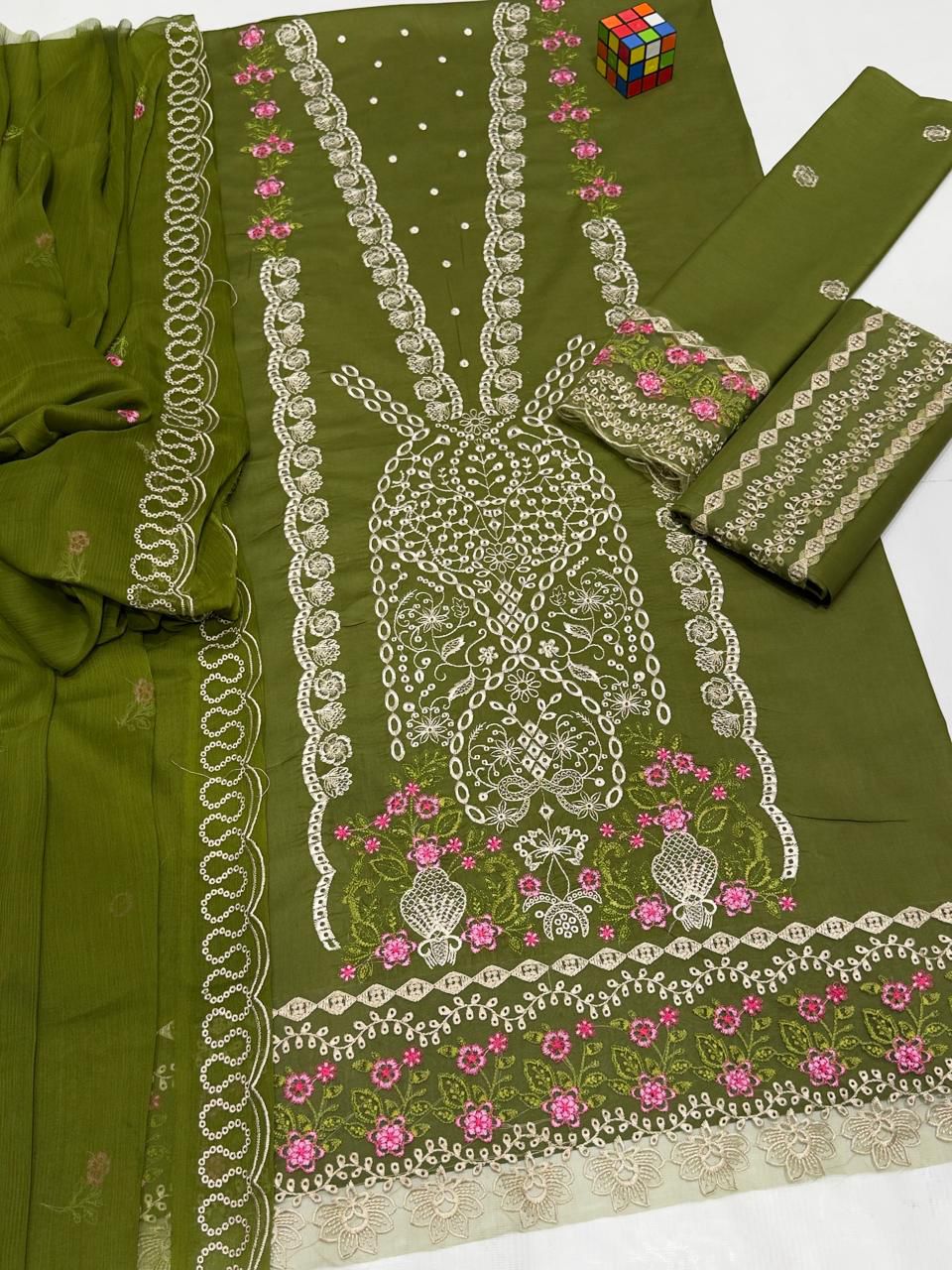 SUMMER COLLECTION - Lawn 3PC Embroidered