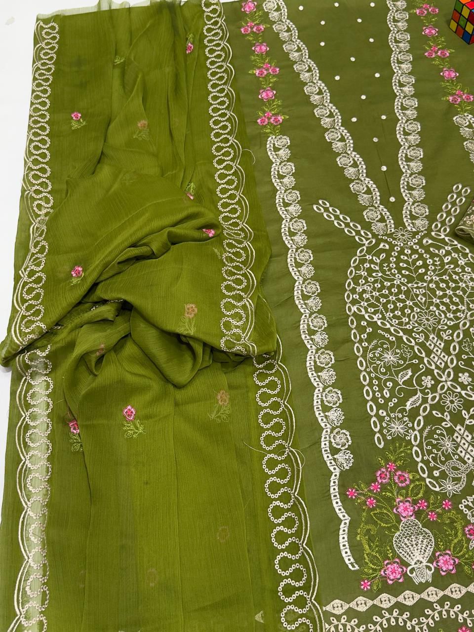 SUMMER COLLECTION - Lawn 3PC Embroidered