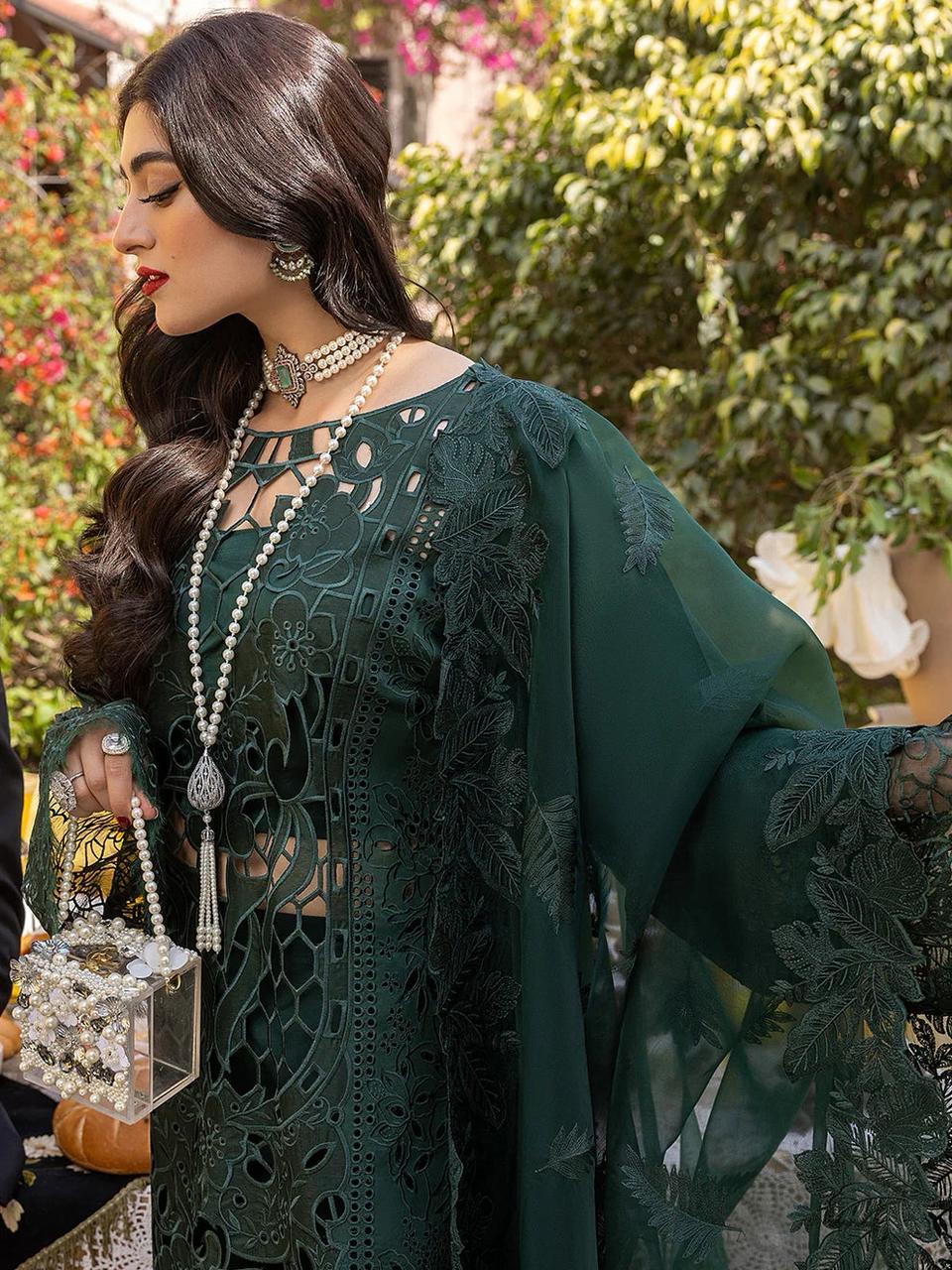 Bin Ilyas – Luxury Lawn Collection