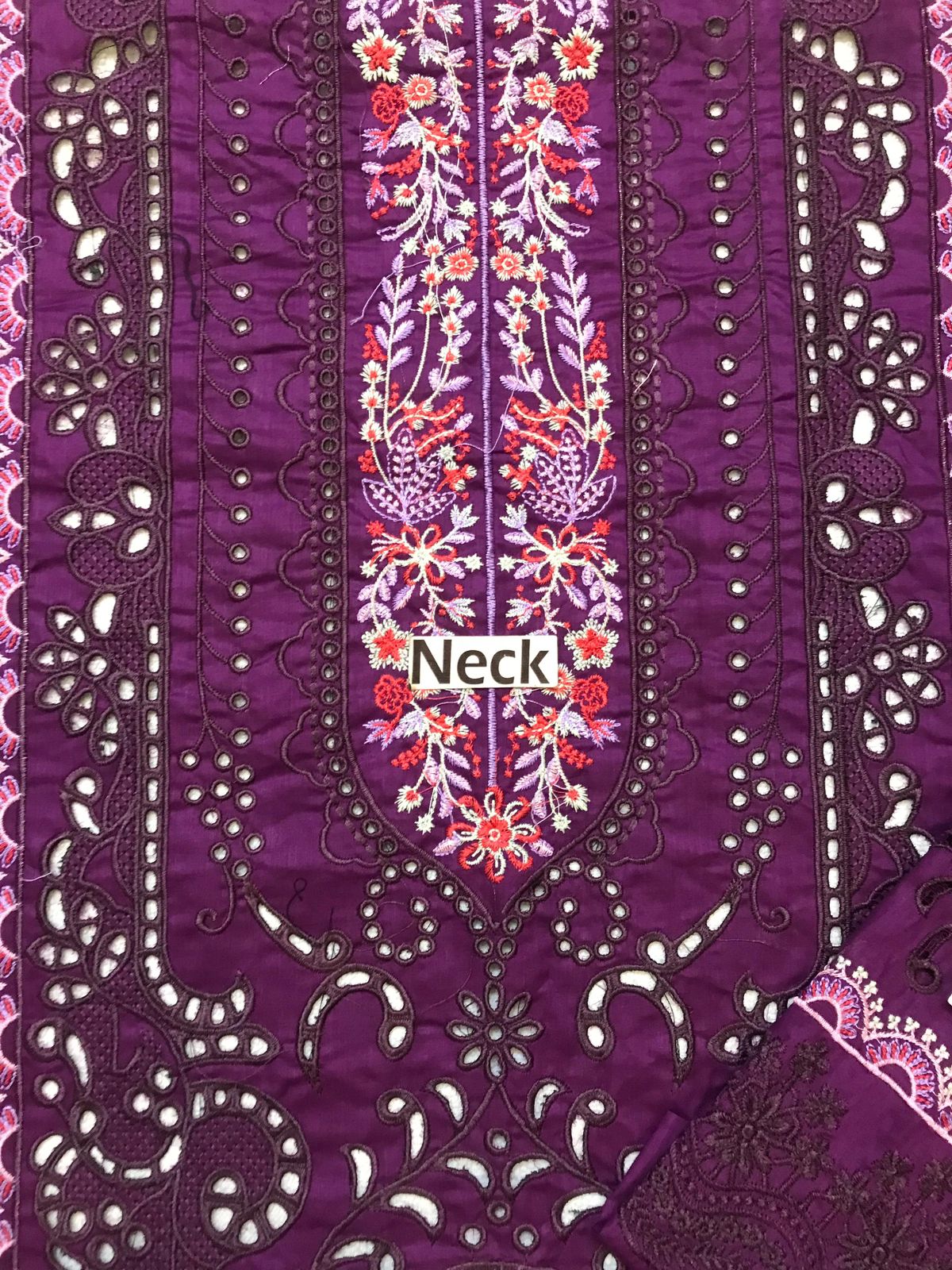 BIN ILYAS – Lawn Collection