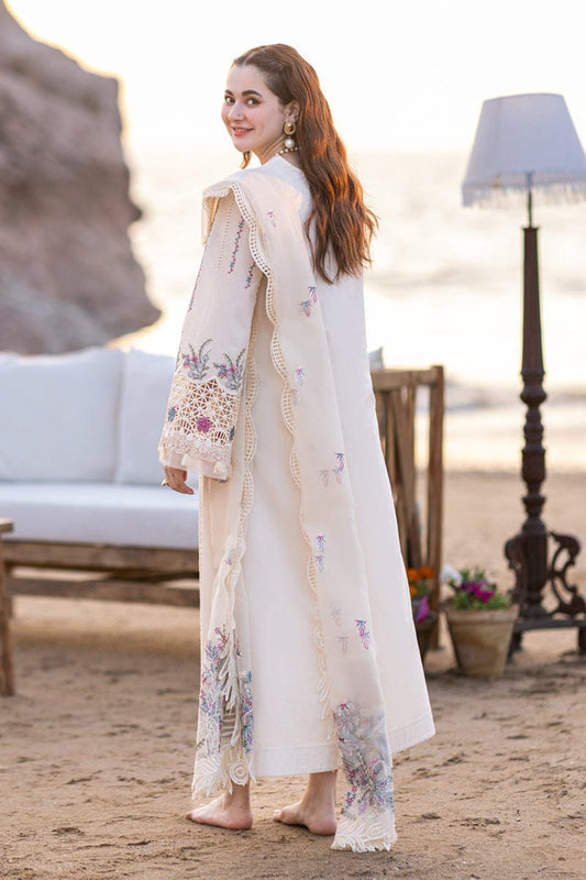 QALAMKAR – Festive Elegance