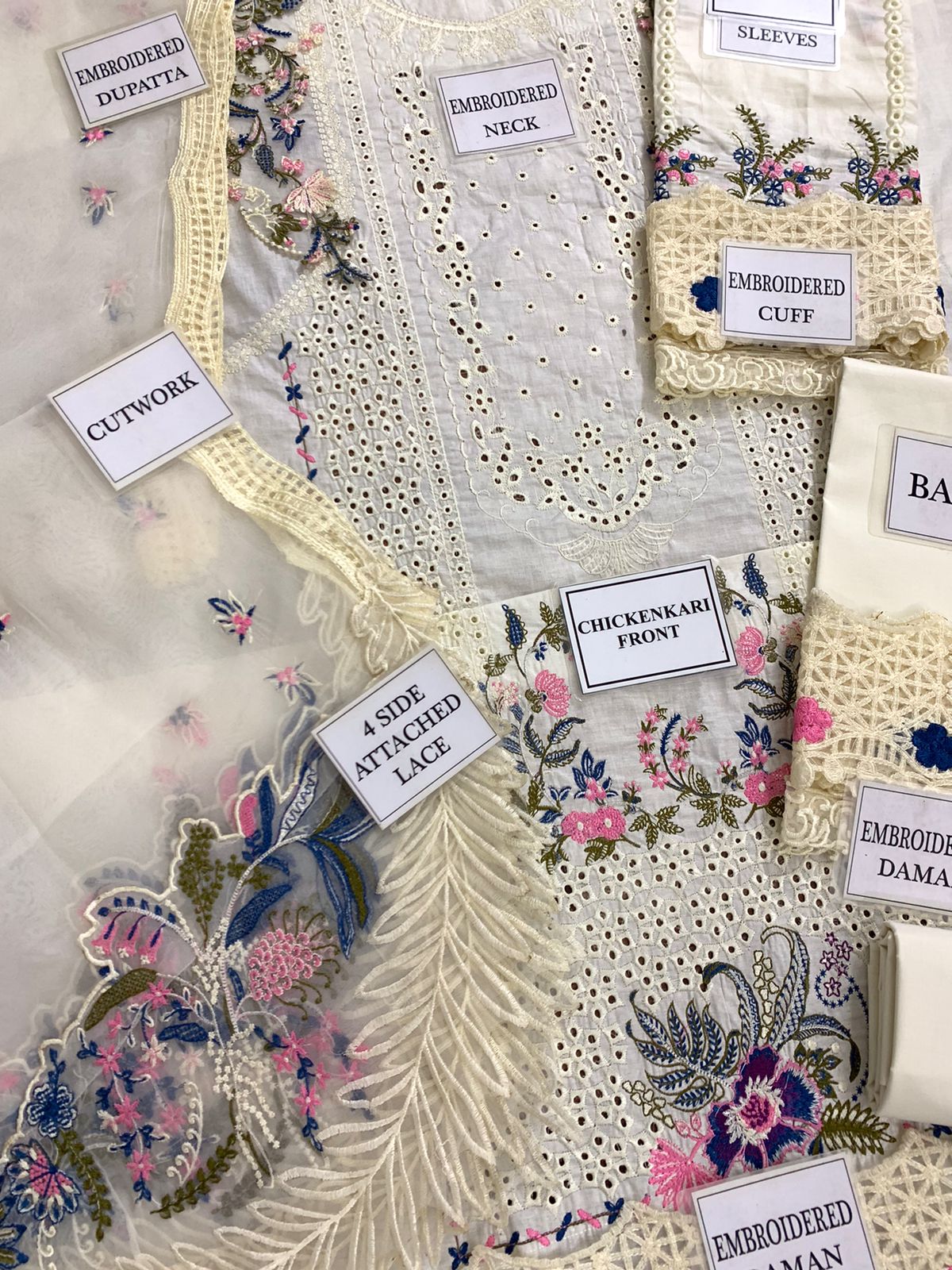 QALAMKAR – Festive Elegance