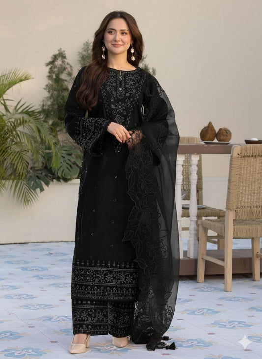 SUMMER COLLECTION - Lawn 3PC Embroidered